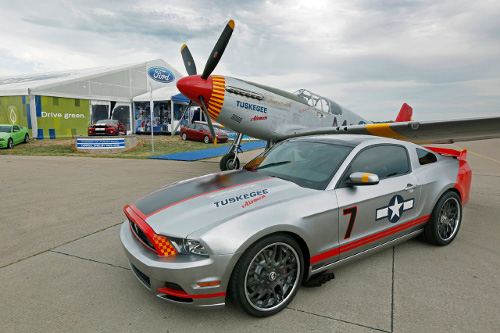 2013 Red Tail Mustang 01 500x333